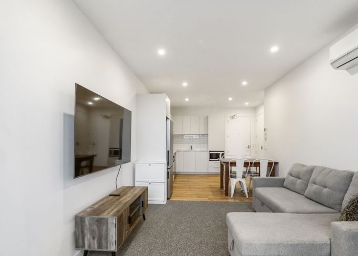  at 104/155 Rockfield Road, Penrose, Auckland