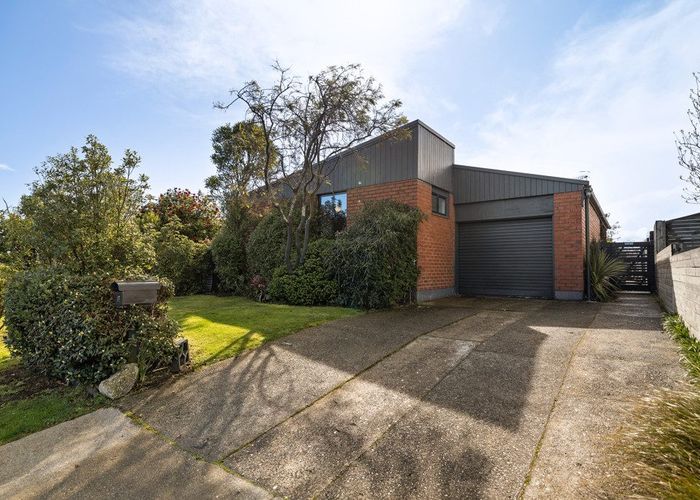  at 17 Trent Street, Glengarry, Invercargill, Southland