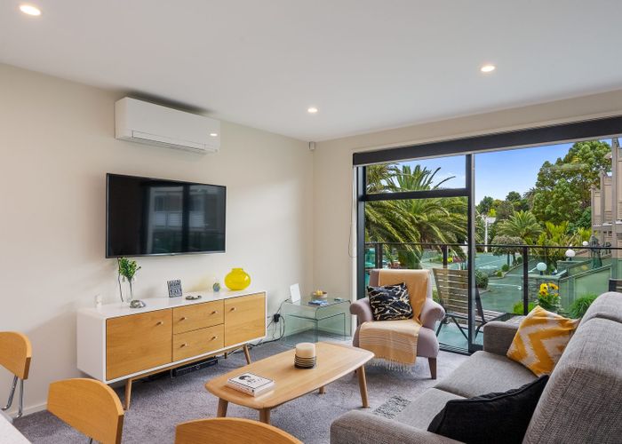  at 2/2 Matatua Road, Raumati Beach, Paraparaumu