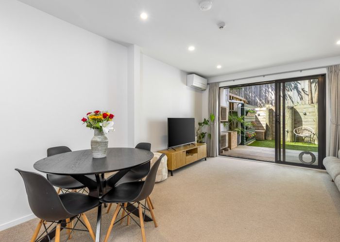  at 15/18 Hewlett Road, Massey, Waitakere City, Auckland