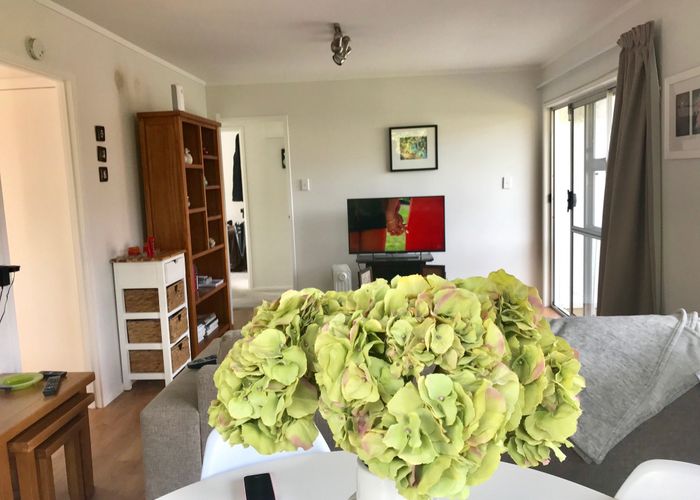  at 2/4 Monteith Cres, Remuera, Auckland City, Auckland