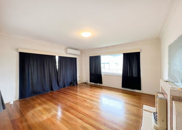  at 3201 Great North Road, New Lynn, Waitakere City, Auckland