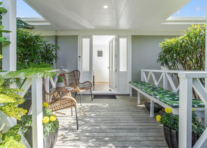  at 9 Ilex Place, Totara Heights, Auckland