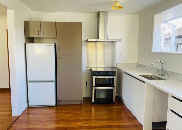  at 3 Marion Avenue, Mount Roskill, Auckland City, Auckland