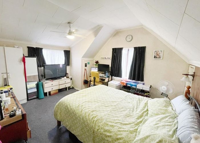  at 37 Borich Road, Sunnyvale, Auckland