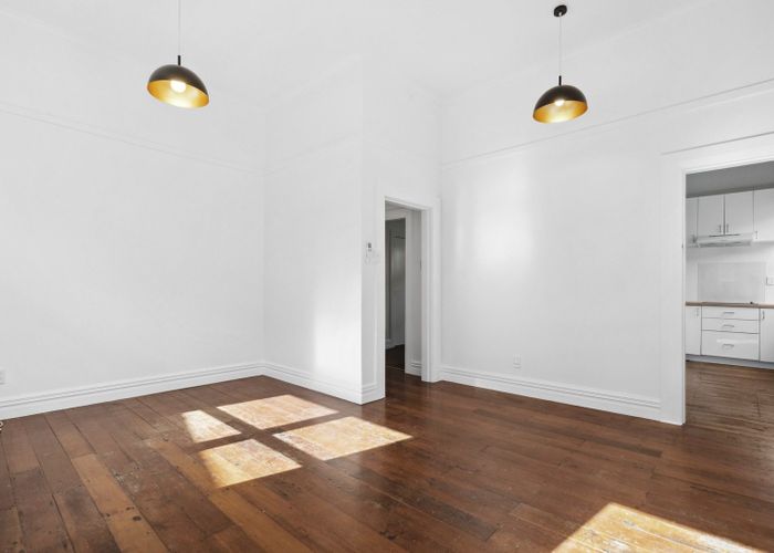  at 84 Kilbirnie Crescent, Kilbirnie, Wellington, Wellington