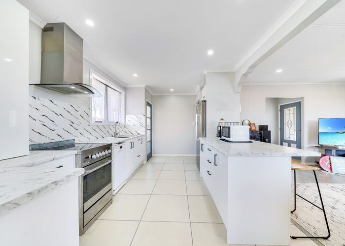  at 4 Macky Avenue, Mangere East, Auckland