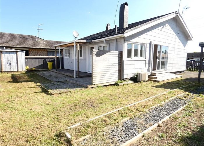  at 281 Porchester Road, Takanini, Auckland