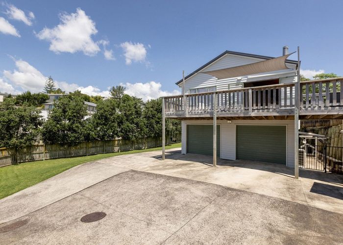  at 44 Sunvale Place, Gate Pa, Tauranga, Bay Of Plenty