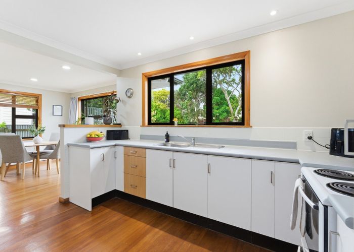  at 114 Pahiatua Street, Hokowhitu, Palmerston North, Manawatu / Whanganui