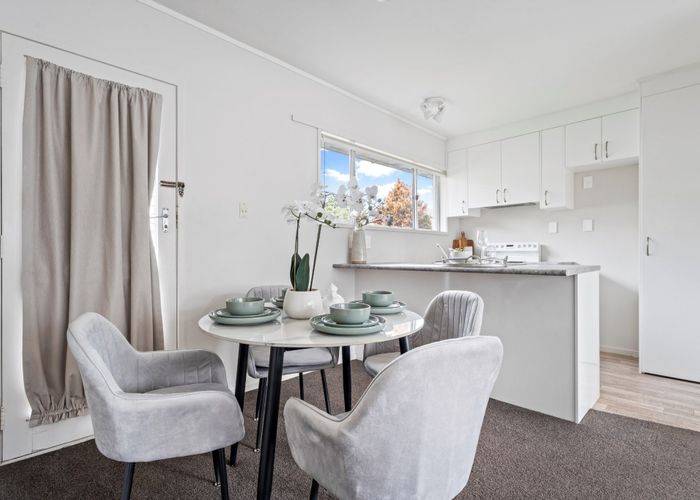  at 13/23 Fairview Road, Mount Eden, Auckland