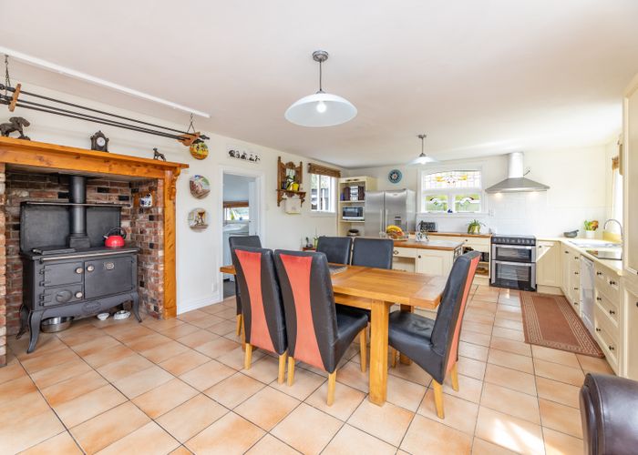  at 32 Old Main North Road, Leithfield, Amberley