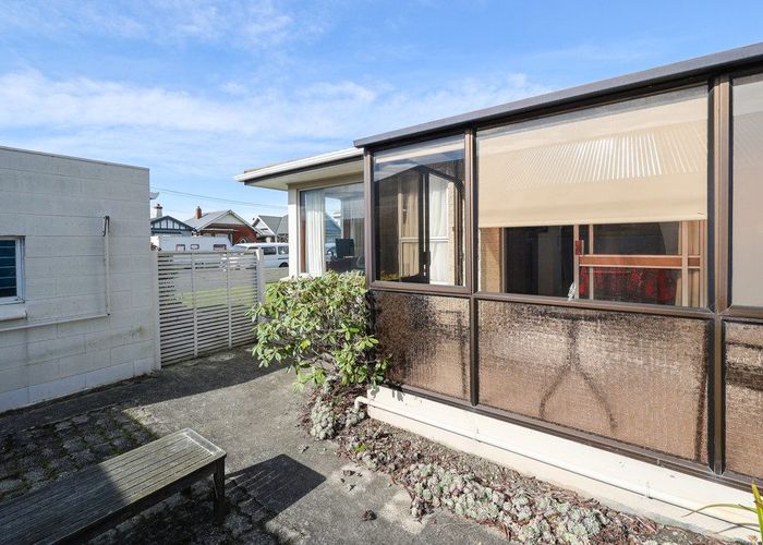  at 8 Nile Street, Saint Clair, Dunedin, Otago
