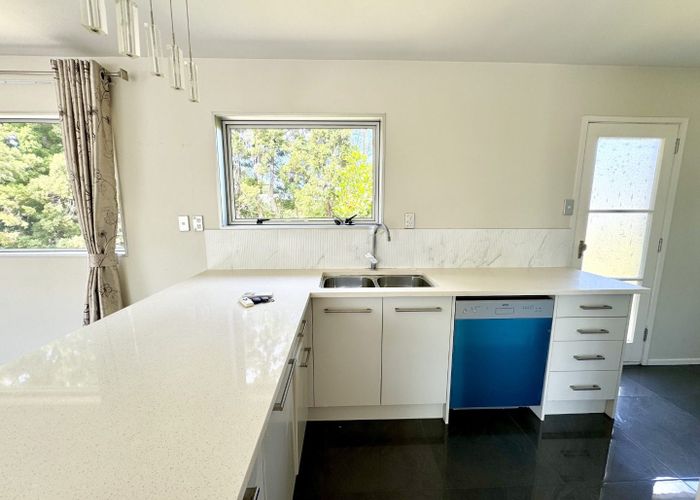  at 25A Schnapper Rock Road, Greenhithe, North Shore City, Auckland