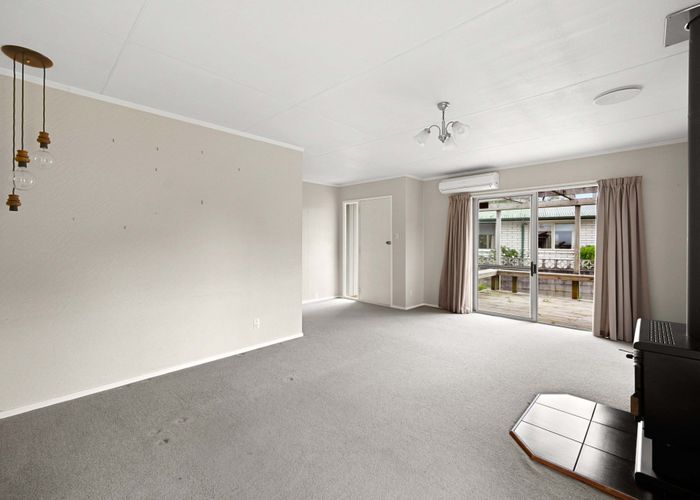  at 5 Brookbank Place, Glenview, Hamilton, Waikato