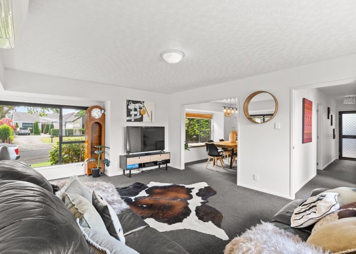  at 45 Karnak Crescent, Avonhead, Christchurch City, Canterbury