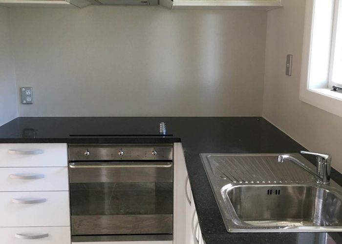  at 4 Pah Road, Cockle Bay, Auckland