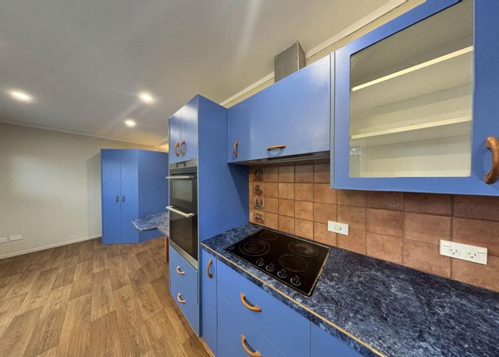  at 5 Goldsborough Avenue, Raumati Beach, Kapiti Coast, Wellington