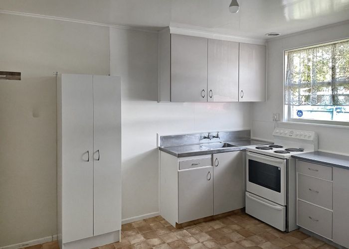  at 2/113 Clouston Park Road, Clouston Park, Upper Hutt, Wellington