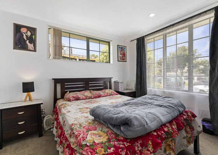  at 14 Mount Lebanon Crescent, The Gardens, Manukau City, Auckland