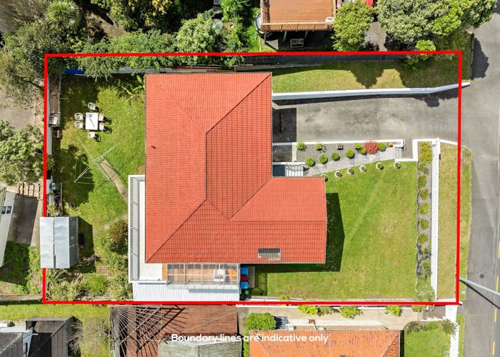  at 84 Tiverton Road, New Windsor, Auckland City, Auckland
