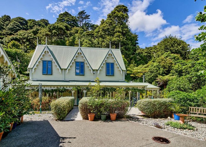  at 15 Whiorau Grove, Lowry Bay, Lower Hutt