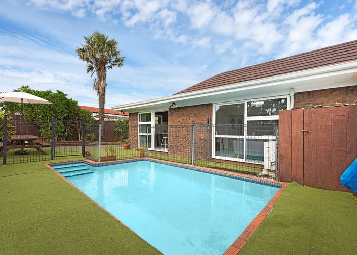  at 2/56 Great South Road, Papatoetoe, Manukau City, Auckland