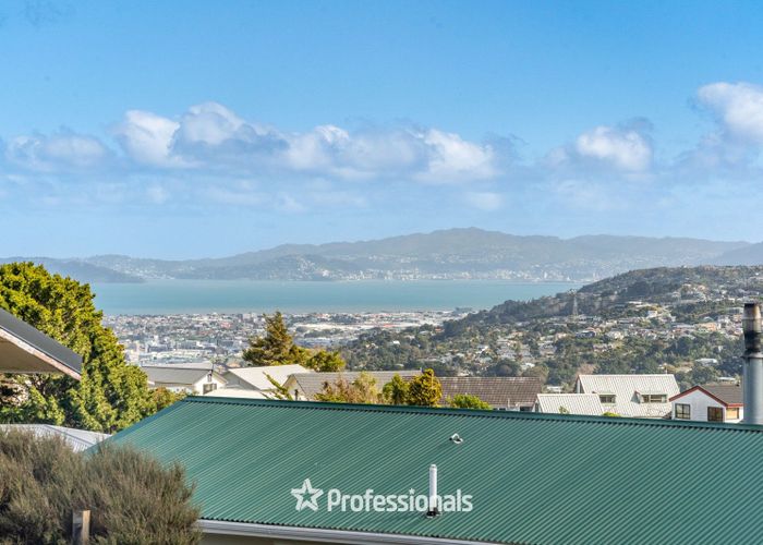  at 25b Outram Grove, Kelson, Lower Hutt, Wellington