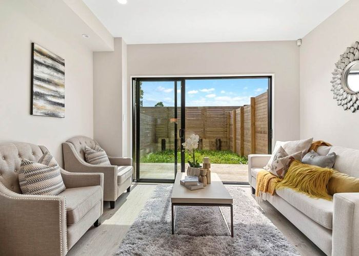  at Unit 13/200 Sunnynook Road, Totara Vale, North Shore City, Auckland