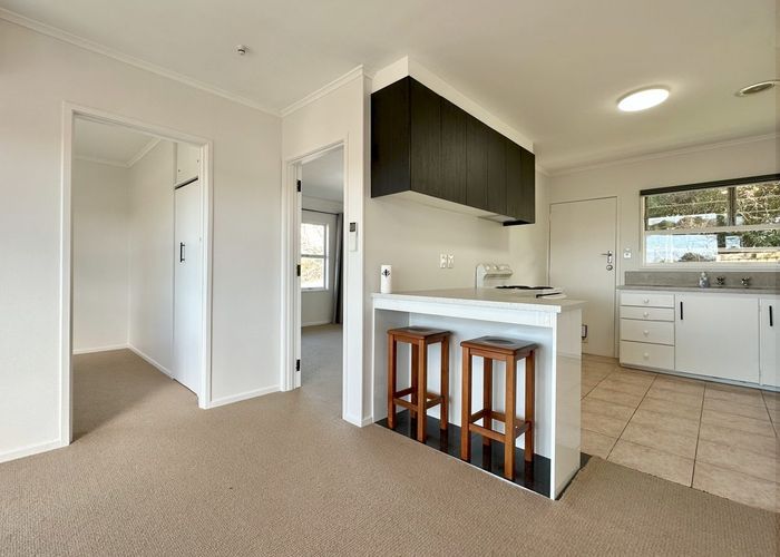  at 2/6 Hobday Place, Meadowbank, Auckland City, Auckland