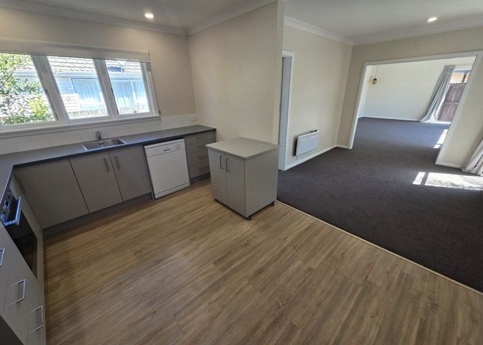  at 11 Grimseys Road, Redwood, Christchurch