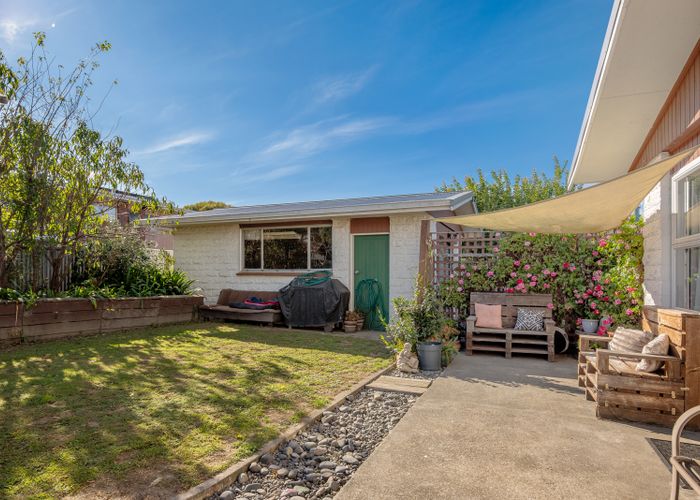  at 143 Budge Street, Riversdale, Blenheim