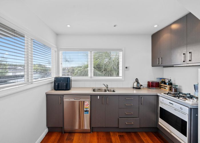  at 6A Tipene Place, Meadowbank, Auckland