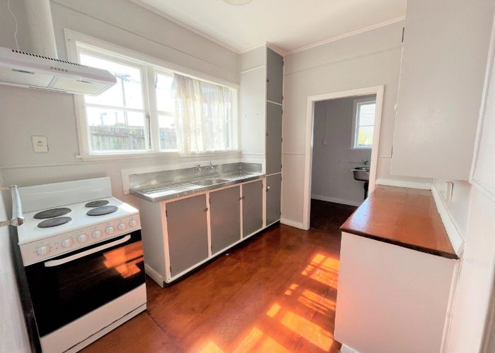  at 12 Hans Street, Otahuhu, Auckland City, Auckland