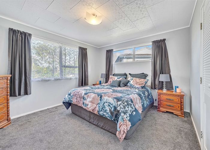  at 64 West Harbour Drive, West Harbour, Waitakere City, Auckland