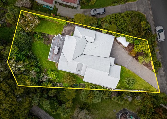  at 21A Island Bay Road, Beach Haven, North Shore City, Auckland
