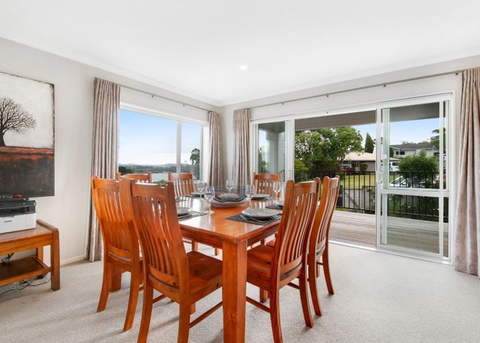  at 9A Melia Place, Stanmore Bay, Whangaparaoa
