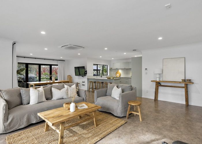  at 348 Lake View Drive, Karapiro, Cambridge