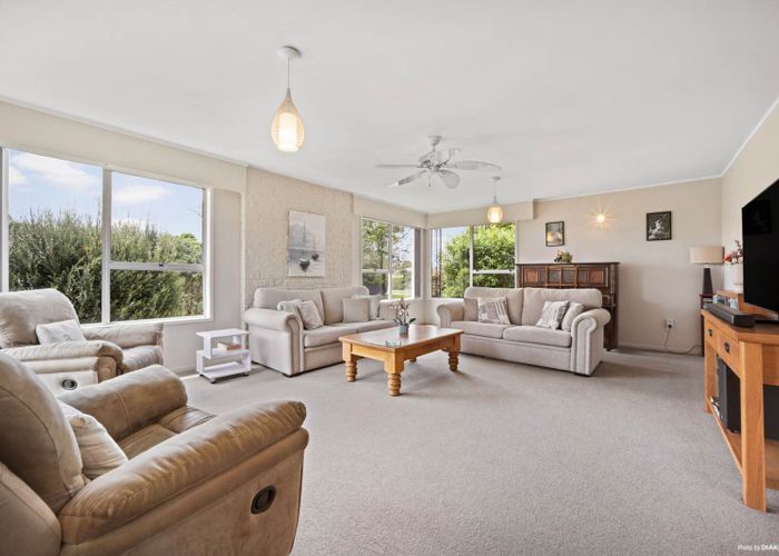  at 15  Allington Road, Massey, Waitakere City, Auckland