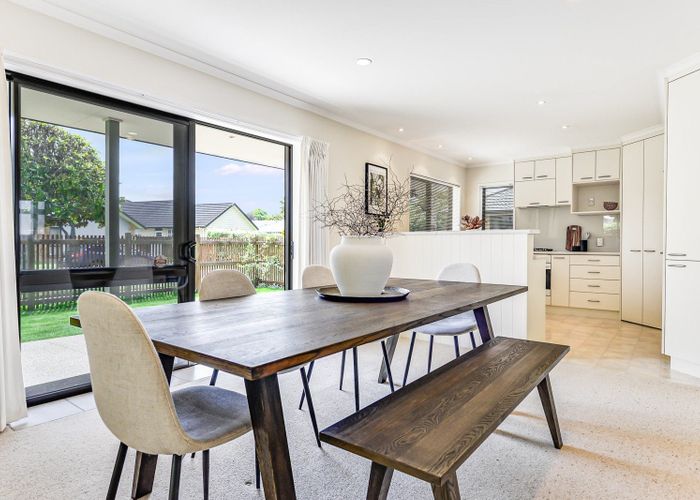  at 7 Milbrook Place, Chartwell, Hamilton
