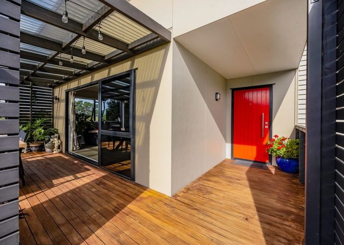  at 6 Moana Crescent, Blagdon, New Plymouth, Taranaki