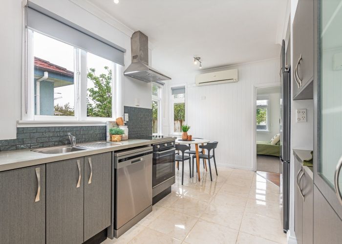  at 84 Fitzroy Street, Terrace End, Palmerston North, Manawatu / Whanganui