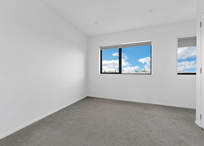  at 4/3 Cape Road, Mangere, Manukau City, Auckland