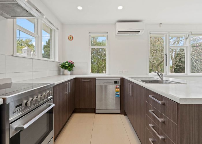  at 50 Waddell Avenue, Point England, Auckland City, Auckland