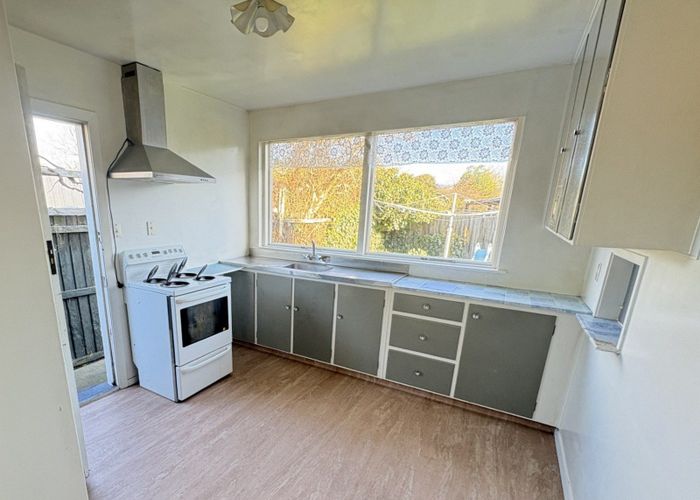  at 3 Dampier Street, Woolston, Christchurch City, Canterbury