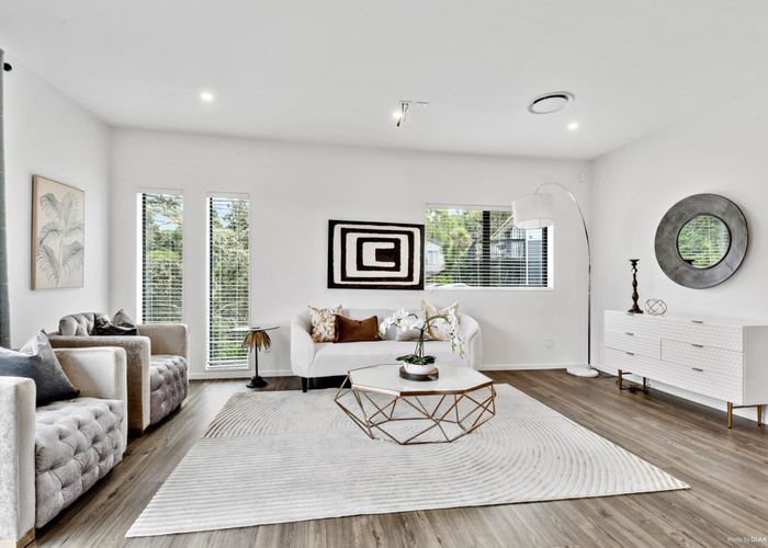  at 21 Coroglen Avenue, Birkenhead, North Shore City, Auckland