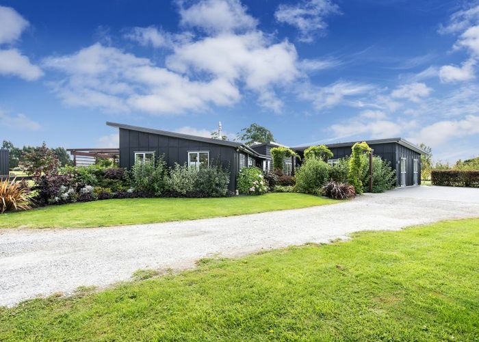  at 48 Gressons Road, Waikuku, Rangiora