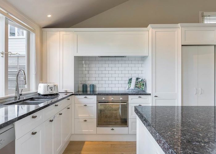  at 60 View Road, Mount Eden, Auckland