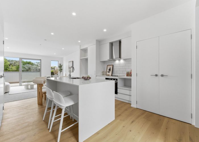  at 11/4 Norana Avenue, Remuera, Auckland City, Auckland