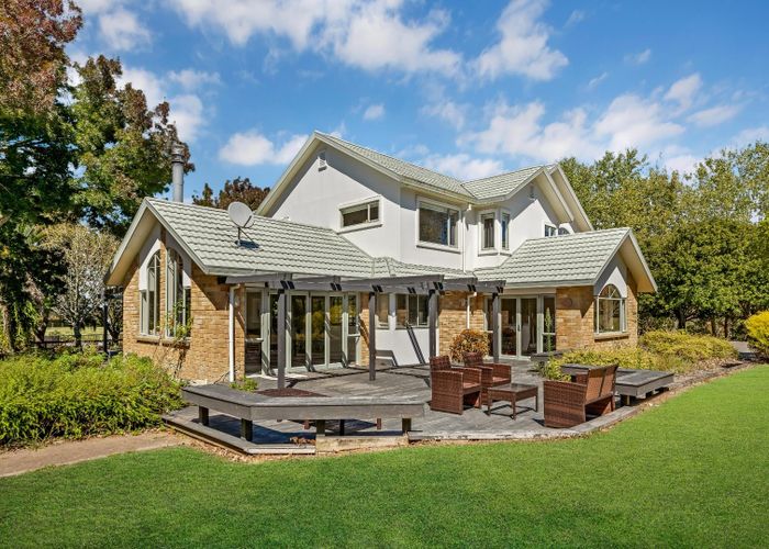  at 81 polo Prince Drive, Totara Park, Manukau City, Auckland